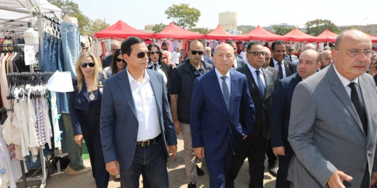 محافظ القاهرة يفتتح معرضي “أهلًا مدارس والسلع الغذائية” بحى السلام أول بمشاركة حزب حماة وطن .. صور