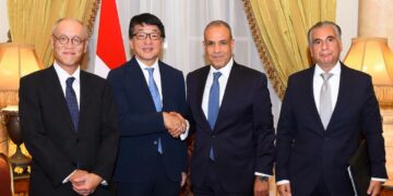 وزير الخارجية بدر عبد العاطى وجانب من اللقاء