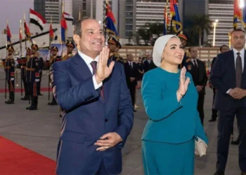 السيدة انتصار السيسي ترحب بالرئيس الصيني وقرينته: أهلا وسهلا بكم في مصر