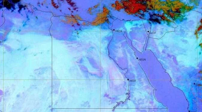 «سبتمبر يرفع الراية الحمراء».. الأرصاد تحذر من شبورة صباحية وارتفاع أمواج الشواطئ اليوم