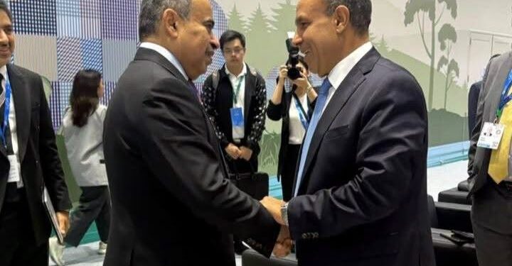 الدكتور بدر عبد العاطى وزير الخارجية ونظيره القطرى