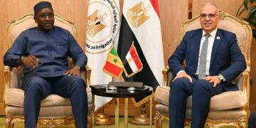 الدكتور هانى سويلم وزير الرى والدكتور شيخ تيجان