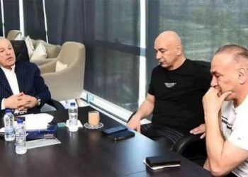 أبو ريدة يستقبل حسام حسن وإبراهيم حسن لبحث استعدادات المنتخب الوطني للاستحقاقات المقبلة