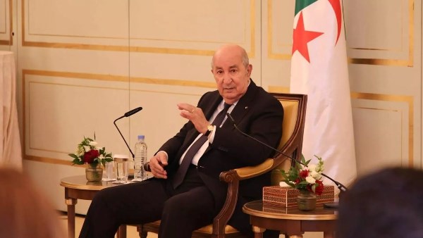 رئيس الجزائر يقرر إرسال وحدات من الجيش إلى النيجر لحماية مصالح الطاقة والاقتصاد