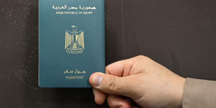 خطوات استخراج جواز سفر مستعجل في 24 ساعة.. الأوراق المطلوبة والرسوم
