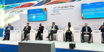 وزير التموين وجانب من المشاركة