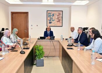 الدكتور هانى سويلم وزير الموارد المائية والرى وجانب من اللقاء
