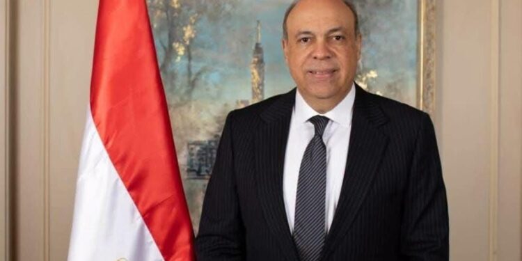 وزير الطيران : 4.8 مليار دولار حصيلة القطاع خلال عام .. ورفع الطاقة الاستيعابية ل 122 مليون راكب بحلول 2030 .. وطرح 11 مطارًا أمام القطاع الخاص عدا القاهرة .. و4.2 مليار دولار استثمارات متوقعة لمبنى الركاب رقم 4