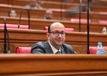 من المخاطبات إلى التنفيذ .. تحركات برلمانية لتطوير طرق ومحاور طهطا بسوهاج
