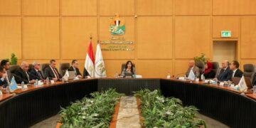 وزيرة الإسكان تتابع مستجدات ملف تقنين الأراضي في المدن الجديدة