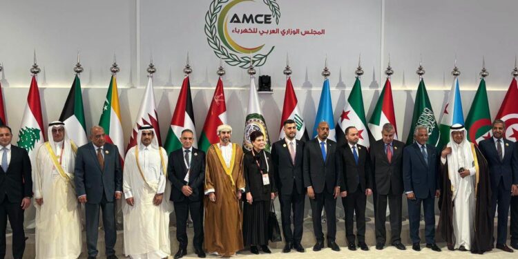 من الرياض ..  وزير الكهرباء يعلن تطوير قاعدة بيانات عربية للطاقة المتجددة وخطوات جديدة للربط الكهربائي بين مصر والسعودية والأردن