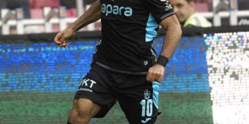 موعد مباراة طرابزون سبور وكوبس اليوم.. محمد صلاح يبدأ رحلة دوري المؤتمر الأوروبي