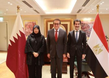 وزير الصحة يبحث مع مرشحة رئاسة منظمة الصحة العالمية تعزيز التعاون الصحي بين مصر وقطر