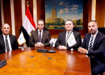 البورصة المصرية و”ماسبيرو” يوقعان بروتوكول تعاون لنشر الثقافة المالية وتعزيز الإعلام الاقتصادي