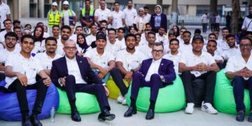 وزيرا التخطيط والاستثمار يناقشان مع 150 طالبًا فرص سوق العمل وريادة الأعمال