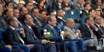 الرئيس السيسي: احتياطي مصر من السلع الاستراتيجية يكفي 6 أشهر .. ومستعدون لاستصلاح 10 ملايين فدان حال توافر المياه
