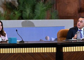 رئيس الوزراء يجيب عن تساؤلات المواطنين حول التنمية العمرانية.. مدبولي: 15 مليون مواطن يقيمون بالمدن الجديدة