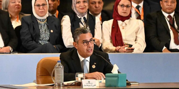 وزير التموين بمنتدى مصر 2026: 64.5 مليون مواطن يستفيدون من الخبز المدعم .. ومخصصات الدعم ترتفع إلى 178 مليار جنيه .. ودراسة التحول إلى دعم نقدي سلعي أكثر مرونة