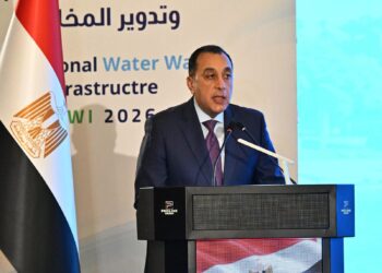 مدبولي: 635 مليار جنيه استثمارات لتطوير مياه الشرب والصرف الصحي خلال 12 عامًا .. الأمن المائي أولوية استراتيجية .. والتوسع في تحلية مياه البحر ومعالجة الصرف الصحي ضرورة لمواجهة التحديات المستقبلية