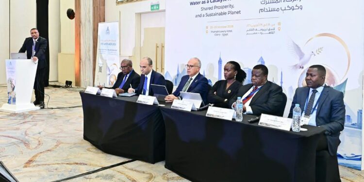 وزير الري: تنفيذ مشروعات مائية بـ120 مليون دولار في دول حوض النيل .. تدريب 1650 متخصصًا أفريقيًا وتنفيذ أكثر من 365 بئرًا ومحطة مياه بالطاقة الشمسية في 6 دول