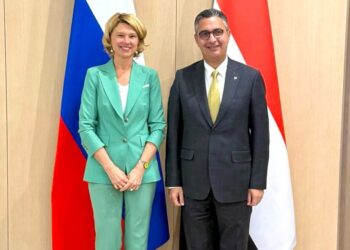 وزير التموين يبحث مع نظيرته الروسية تعزيز التعاون في الحبوب والأمن الغذائي