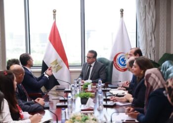 وزير الصحة يبحث مع «GSK» التعاون في الأدوية واللقاحات وتوطين الصناعة وإجراء الأبحاث الإكلينيكية
