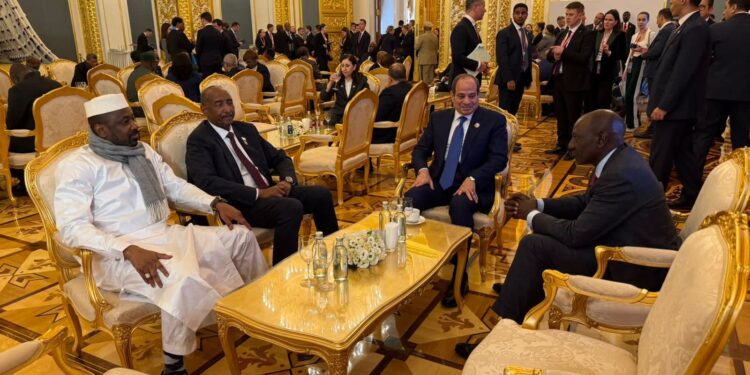 السيسي يلتقي رؤساء السودان وكينيا ومالي على هامش القمة الروسية الإفريقية في موسكو