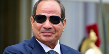 السيسي يقترح برنامجًا لتأهيل مرشحين لرئاسة الجمهورية داخل الأكاديمية العسكرية لمدة 30 شهرًا