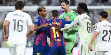 كلاسيكو الأرض يشعل الليجا .. برشلونة وريال مدريد في صدام ناري على صدارة الدوري الإسباني اليوم