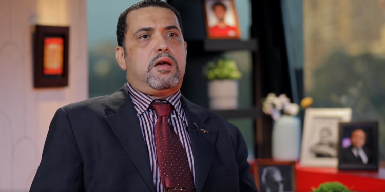 حازم المنوفى عضو شعبة المواد الغذائية باتحاد الغرف التجارية