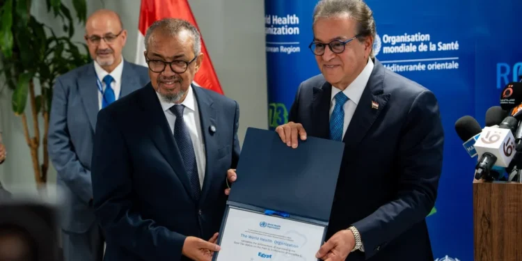 من الأعلى عالميا إلى المستوى الذهبي .. مصر أول دولة تطلق خطة مستدامة للقضاء على “فيروس سي”